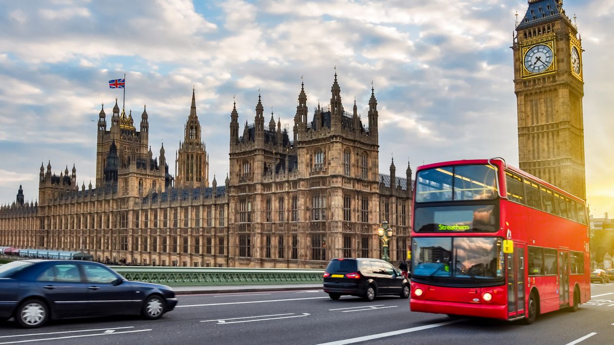 Meeting London´s bus emissions goals with the power of an IoT platform